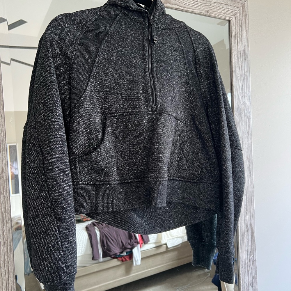 Lululemon Sparkle Scuba